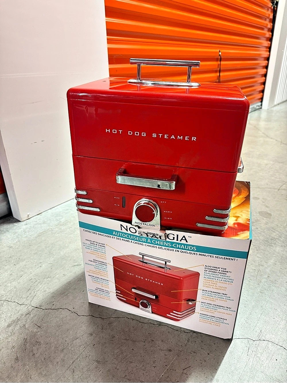 Nostalgia Retro Hot Dog Steamer Red